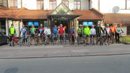 Przed Ośrodkiem Przygotowań Paraolimpijskich